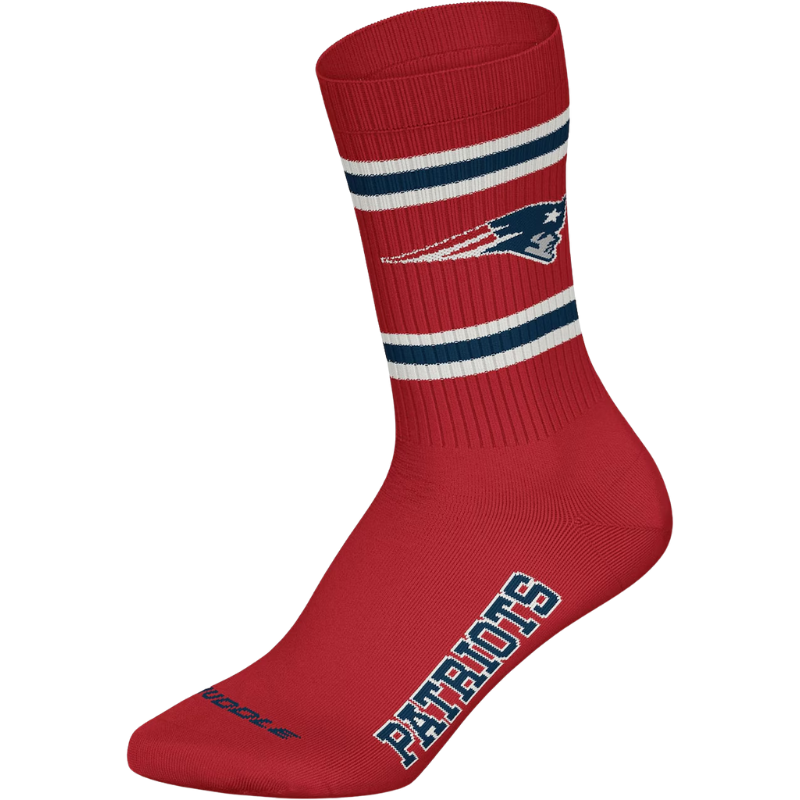 NFL Huddle 3pk Crew Socks 39/42 New England Patriots