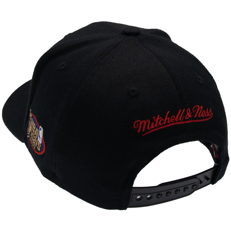 Mitchell & Ness Logo SP Classic Red NBA Team Chicago Bulls