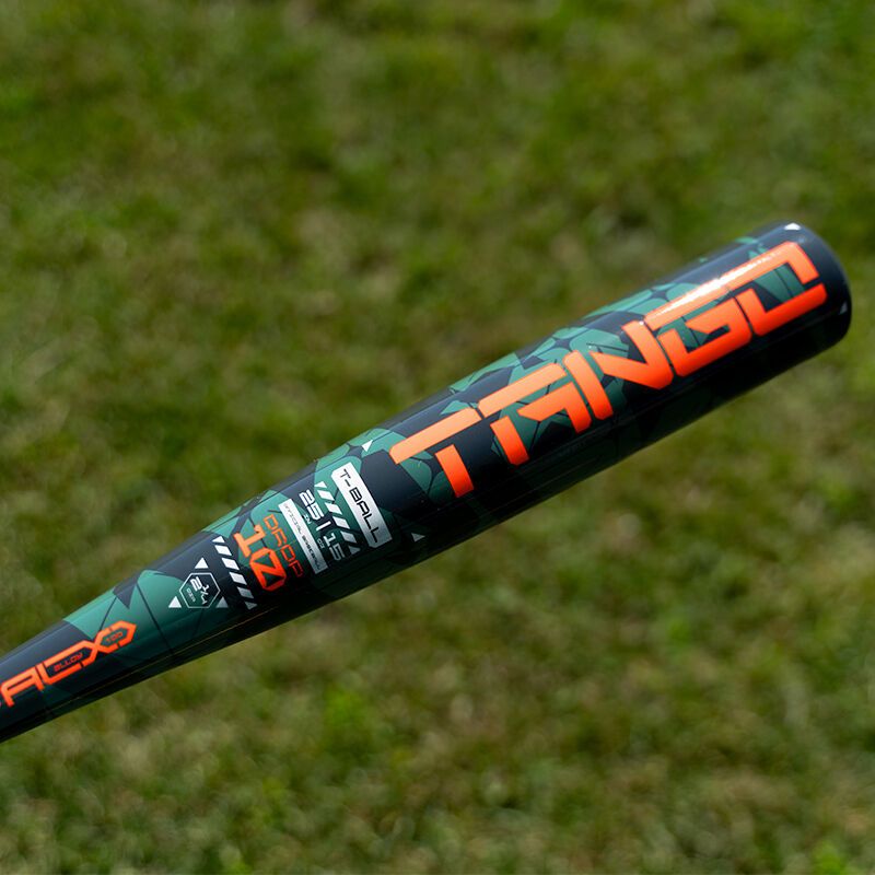 Easton ETB5TNG10 Tango Tee Ball (-10) 24 inch Size