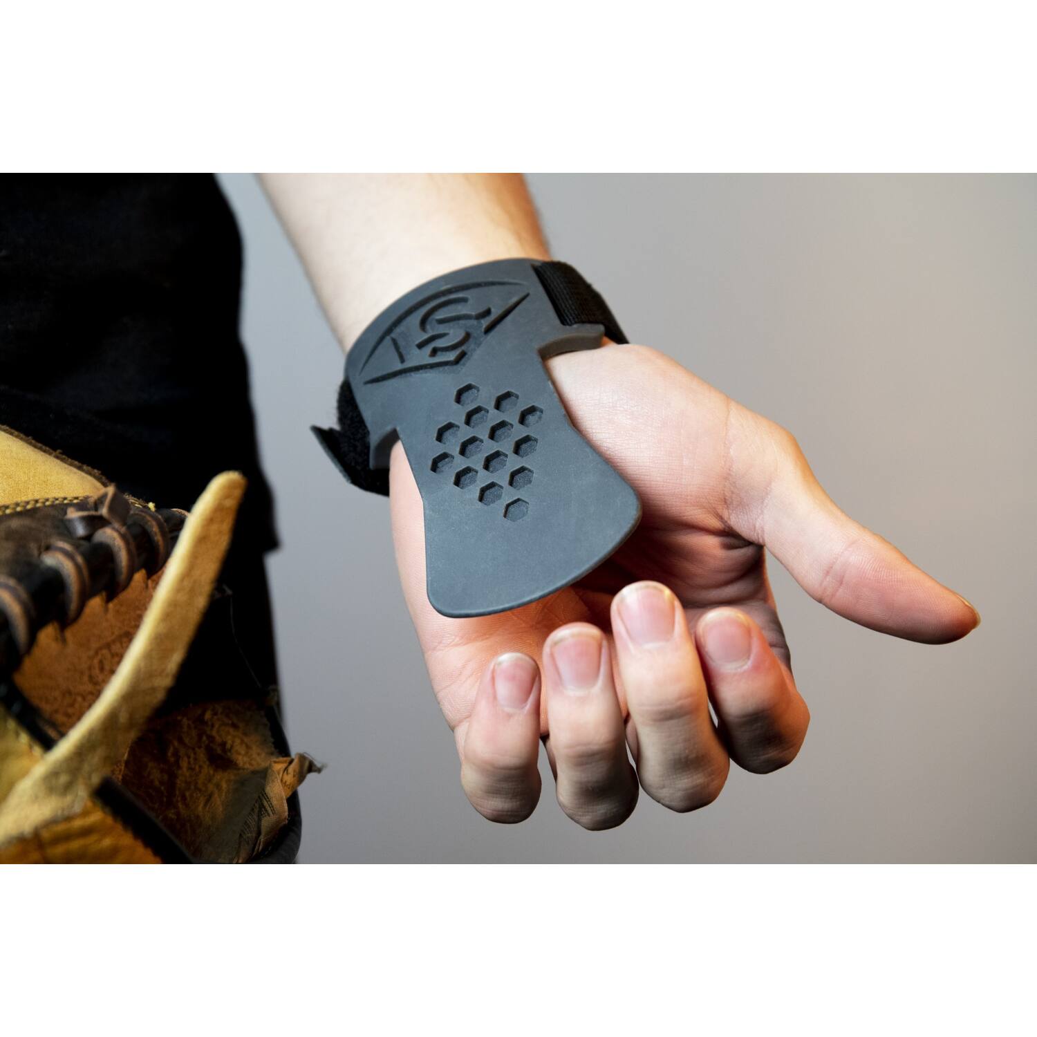 Louisville Slugger HexTec Baseball Glove Insert (L60730) | Protective Wrist Support