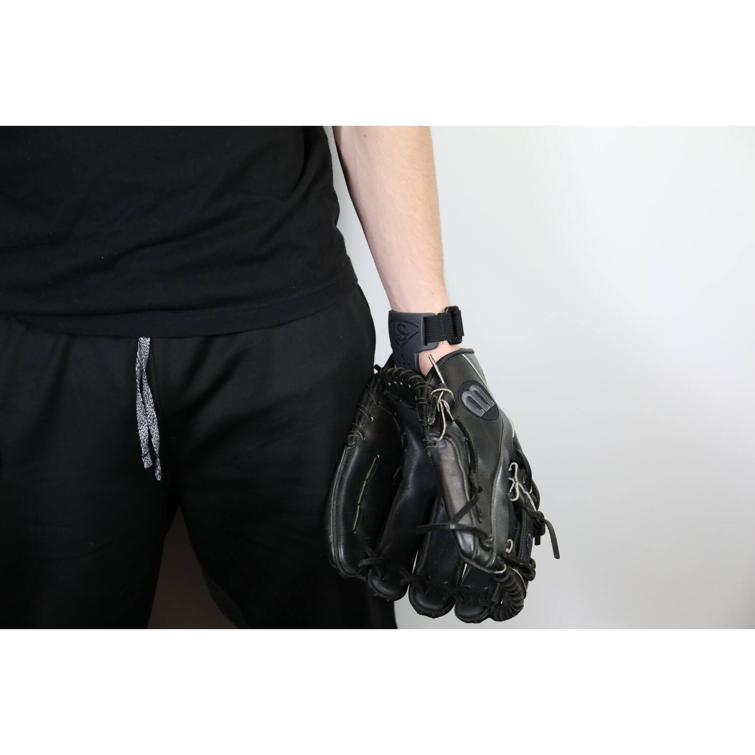 Louisville Slugger HexTec Baseball Glove Insert (L60730) | Protective Wrist Support