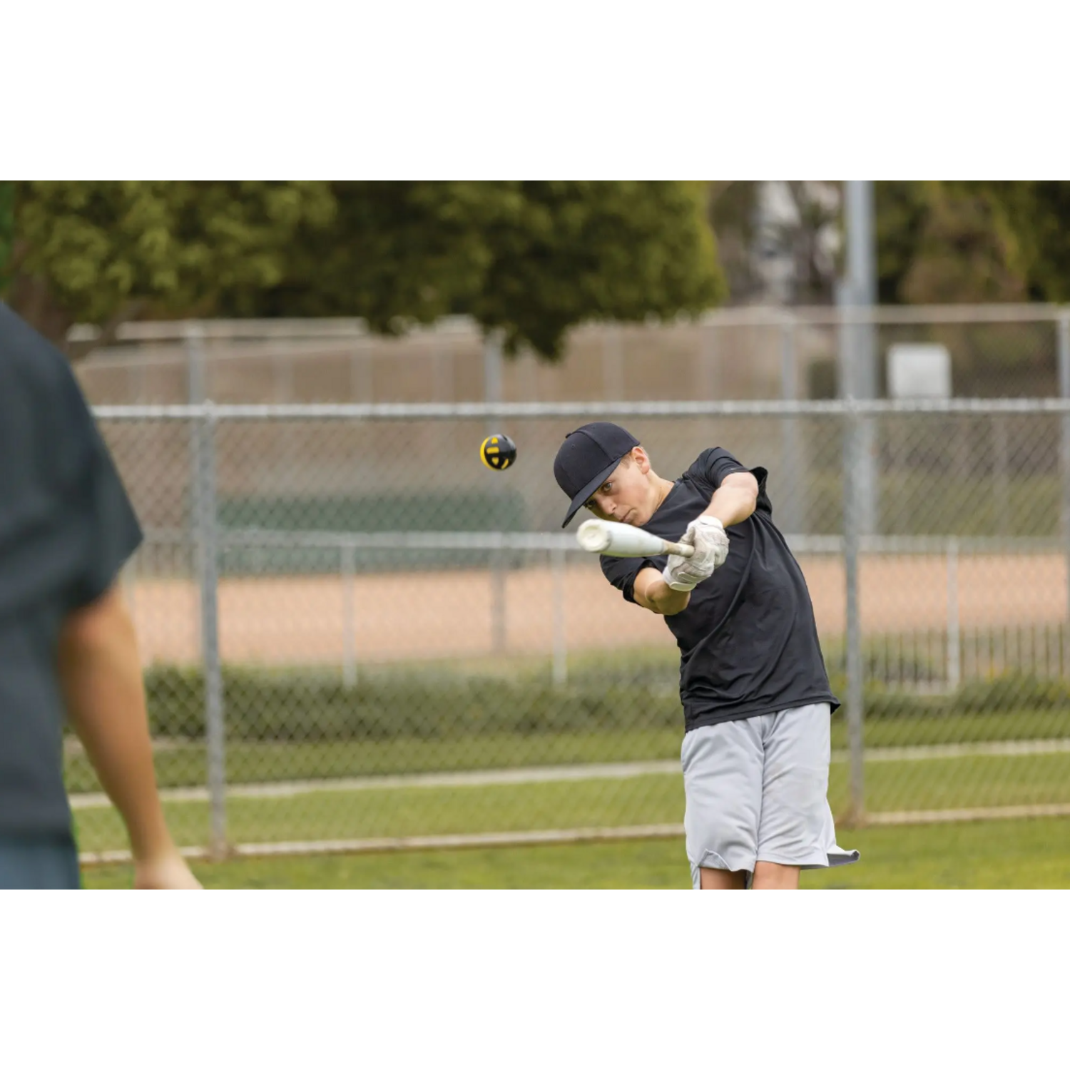 SKLZ Impact Baseballs Practice 9 Inch (12 pack -1723)