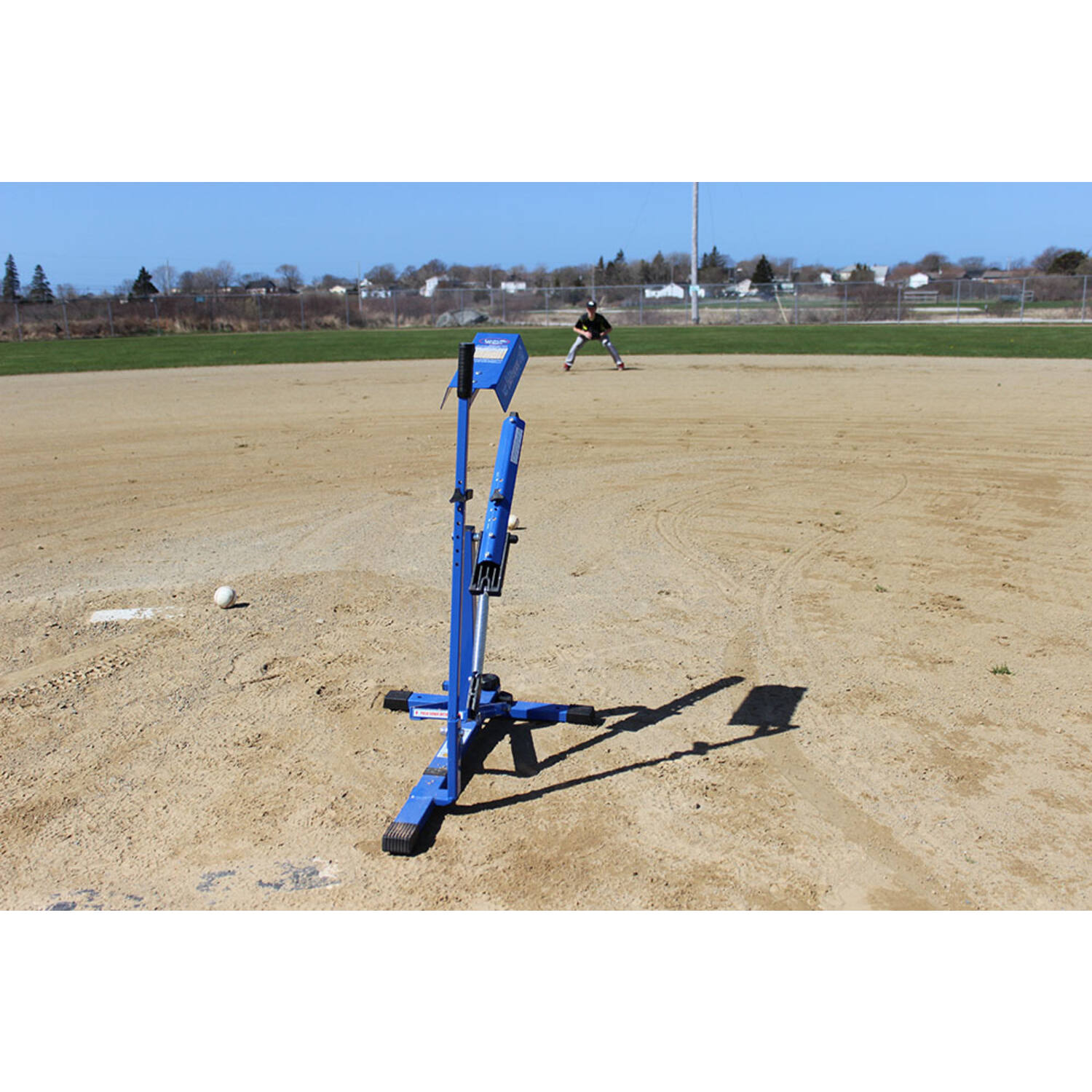 Louisville Slugger L60111 Blue Flame | Coil Spring Operated Multi-Sport Pitching Machine