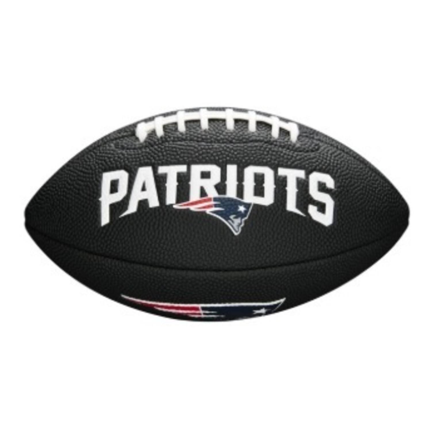 Wilson F1533XB Black Edition NFL Mini Soft Tou Team Patriots