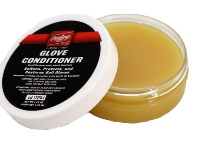 Rawlings Baseball Glove Conditioner (GC) | Protect and Restore Leather Equipment