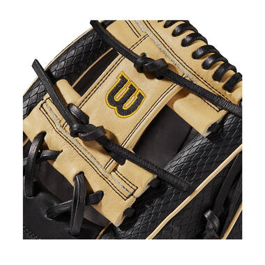 Wilson WBW1004321175 11,75 Inch Leather A2000 Ke’Bryan Hayes Baseball Infield Glove | Left Hand Catch