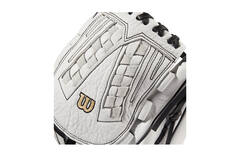 Wilson WBW100183125 12,5 Inch Leather A1000 FP V125 Fastpitch & Pitcher Glove | Right Hand Catch