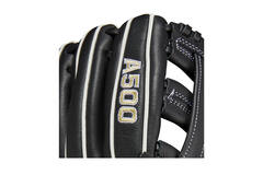 Wilson WBW100898105 10,5 Inch Leather A500 Youth Baseball Glove | Left Hand Catch