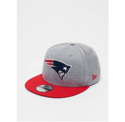 New Era Shadow Tech 9Fifty - Forelle American Sports Equipment